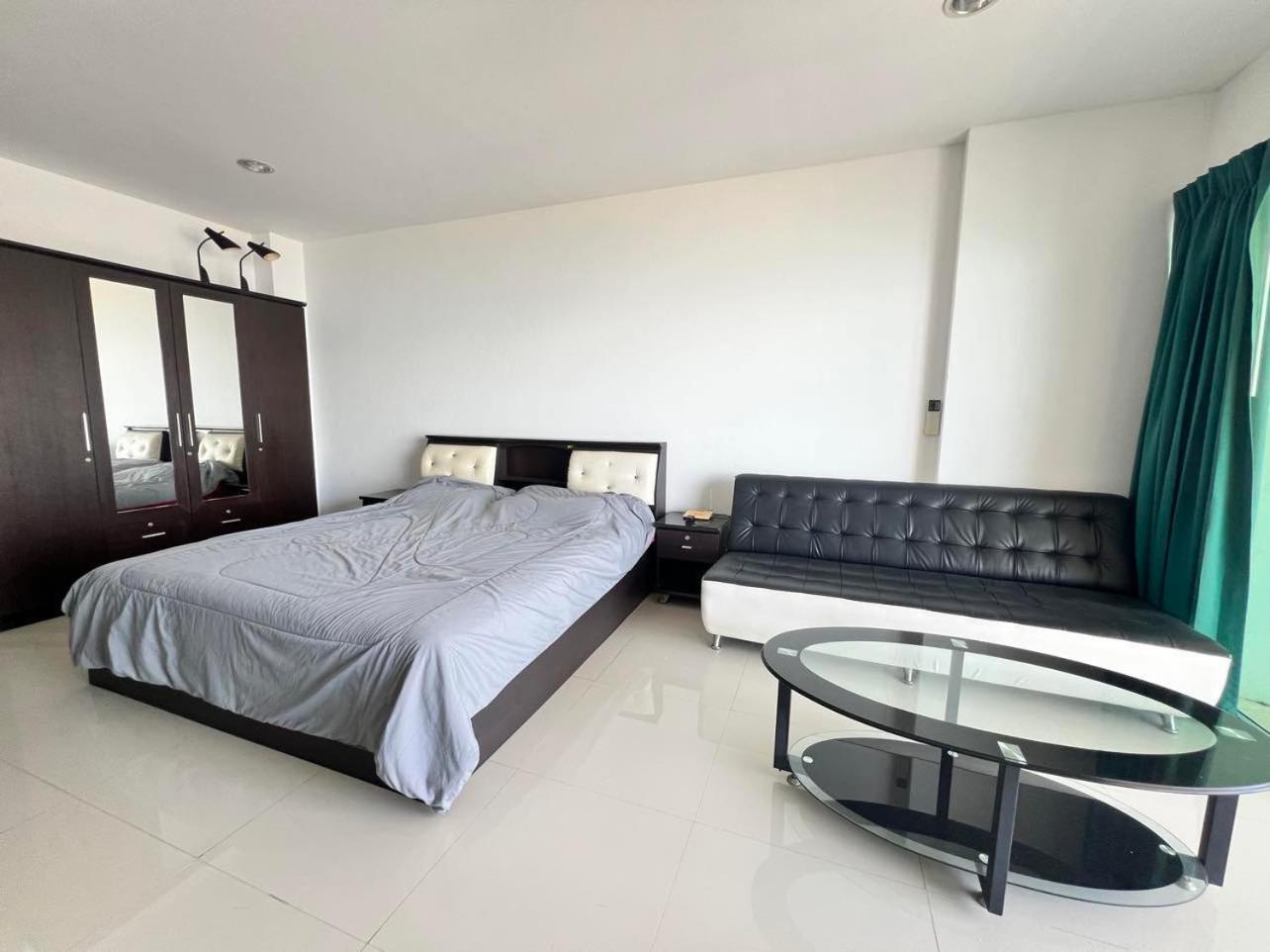 Viewtalay Beachfront By Nd Pattaya Exterior foto